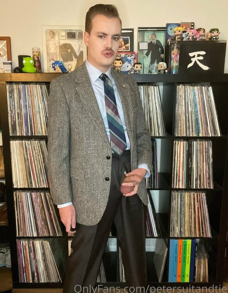 petersuitandtie HD女優 写真