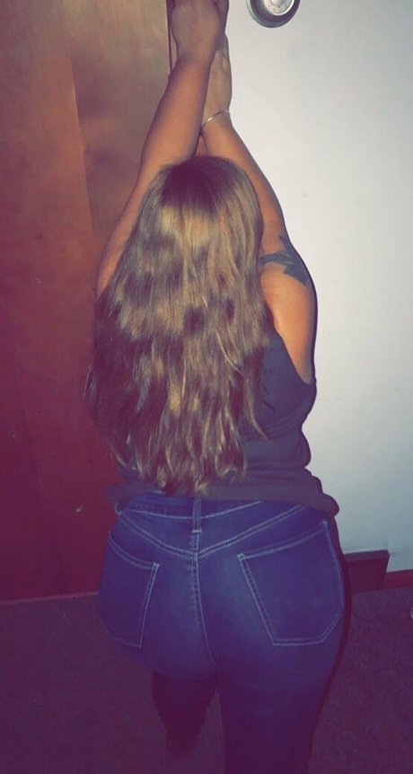 xjuicypeachx トップポルノスター 写真