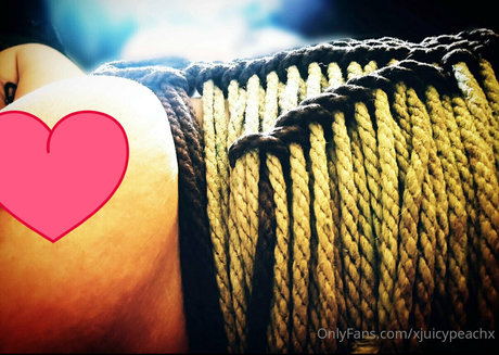 xjuicypeachx 高品質のスター 写真