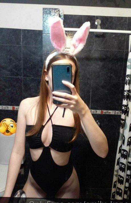 emily kane ポルノモデル 写真