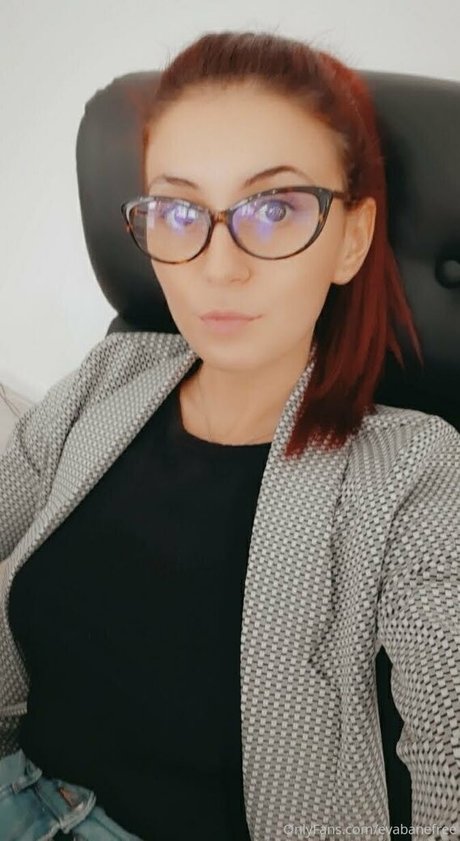 evabanefree 美しいポルノスター 画像