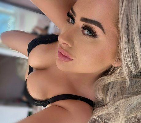 キムチオンリーファン ヌード ギャラリー