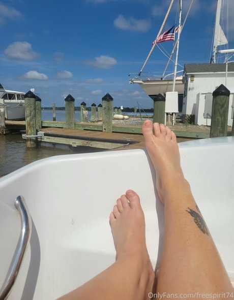 gingerhippie74 スター ヌード 画像