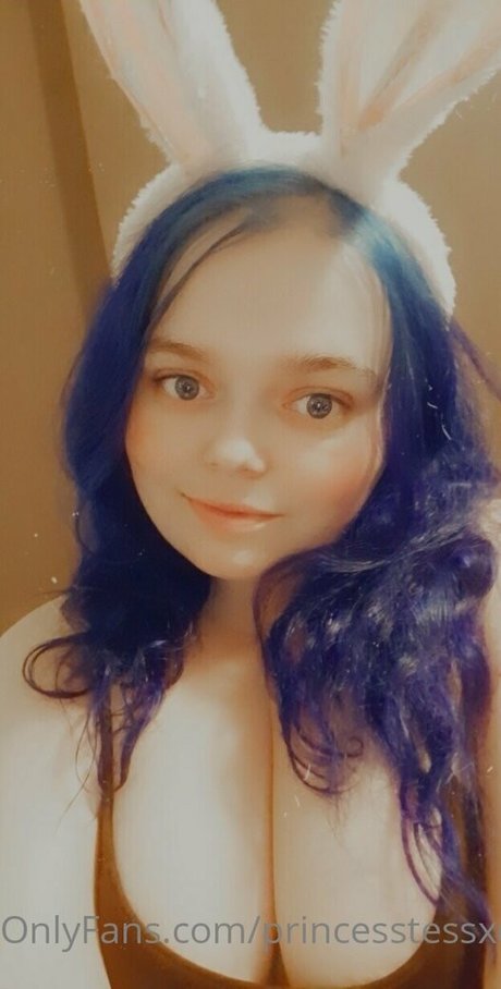 princesstessxoxo ホットスター 写真