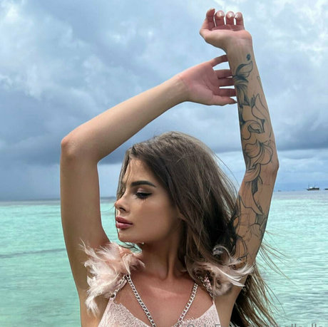 足のアナ​​ルオンリーファンズ 美しい 写真