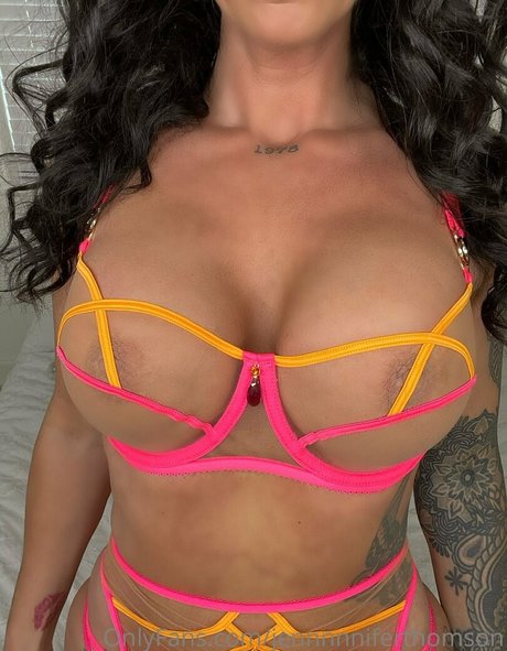 柔軟なティーンオンリーファン ヌード 画像