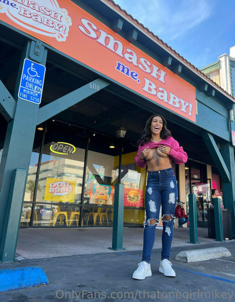 thatonegirlmikey 素敵なモデル アーカイブ