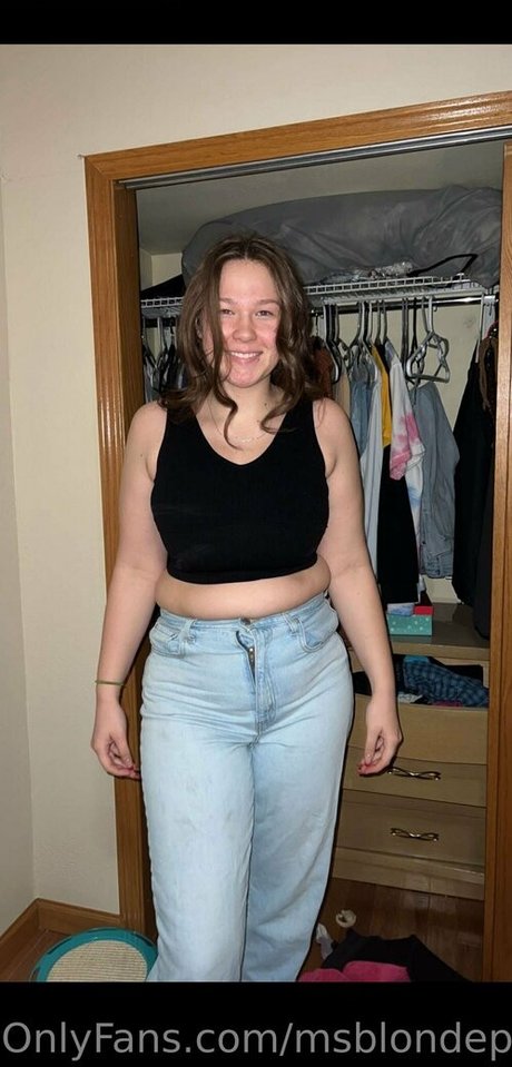 msblondepiggy ポルノスター 無料 写真