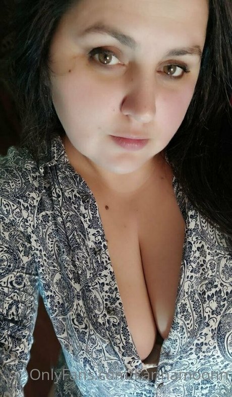 karinamoonn セクシーなポルノスター ギャラリー