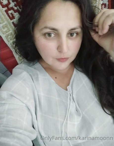 karinamoonn スター 裸 写真