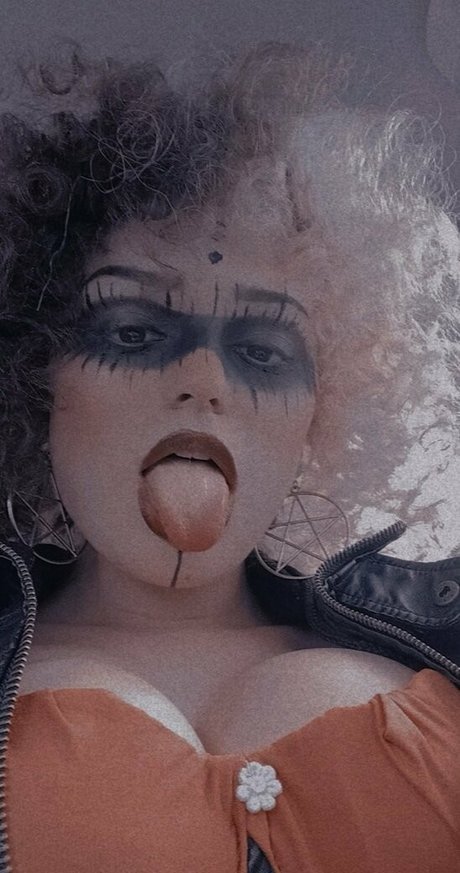 金髪オナニーオンリーファンズ ポルノ 画像