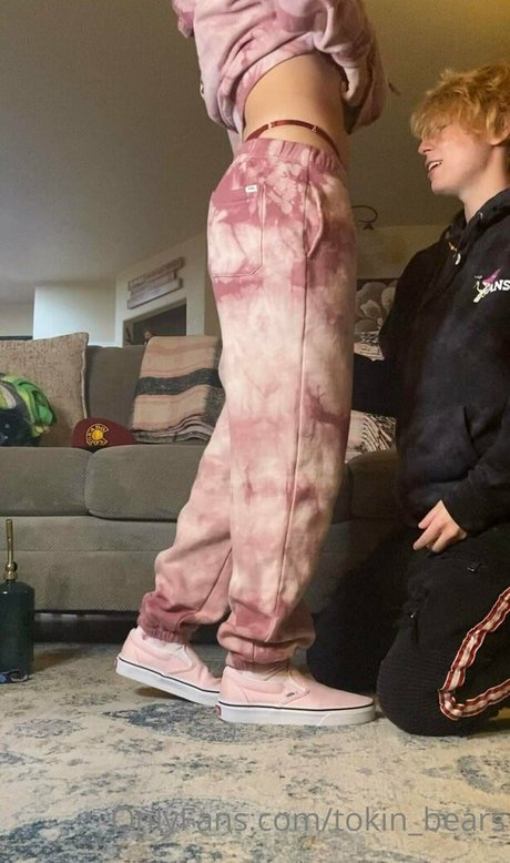 ゲイのチンポオンリーファンズ セックス 画像