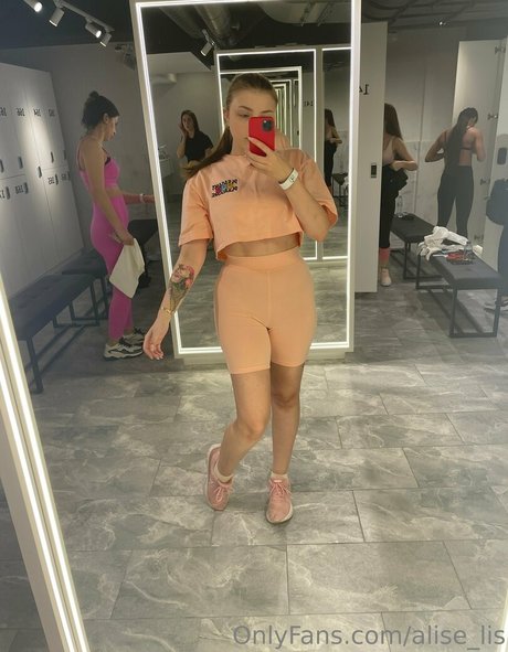 コスプレオナニーオンリーファンズ 美しいポルノ 画像