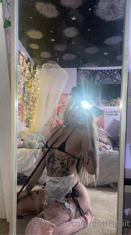 フィットネスベイビーオンリーファンズ 美しいヌード 画像