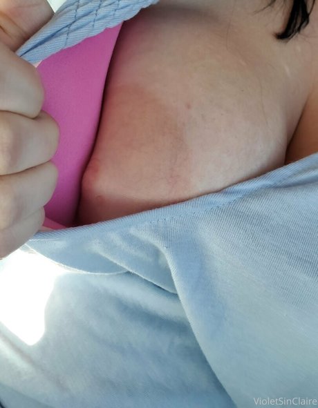 赤毛の痩せたオンリーファンズ アートヌード 写真