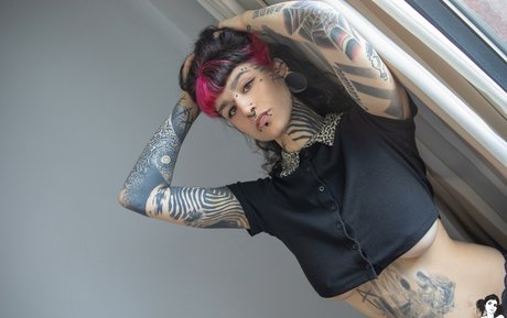 Mollymoon セックスモデル 写真