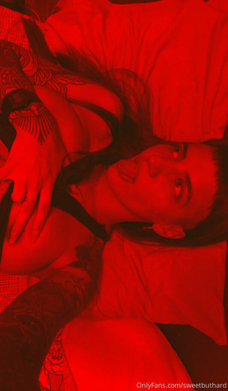 xcamilovx セクシーなポルノスター 写真