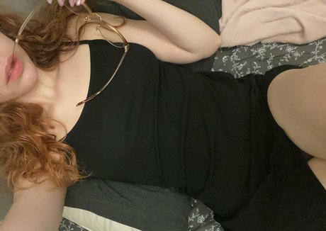 足の動画 オンリーファンズ 可愛い ギャラリー