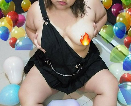 lou22pupi スター ヌード ギャラリー