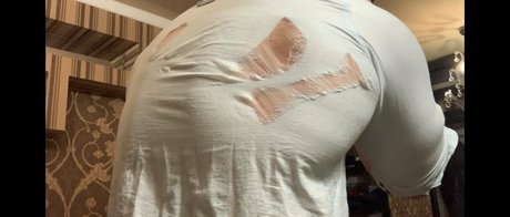 ニューハーフオンリーファン ホットポルノ 写真