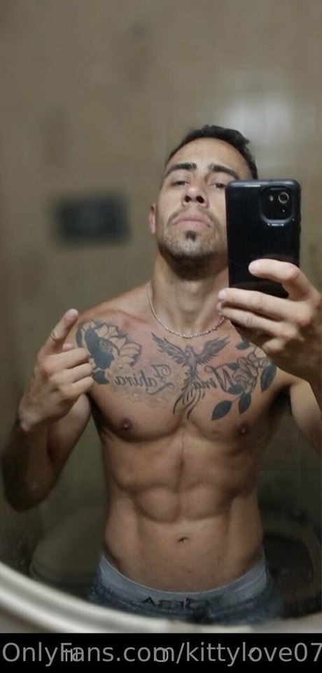 ぽっちゃりティーンオンリーファンズ 無料セックス 写真