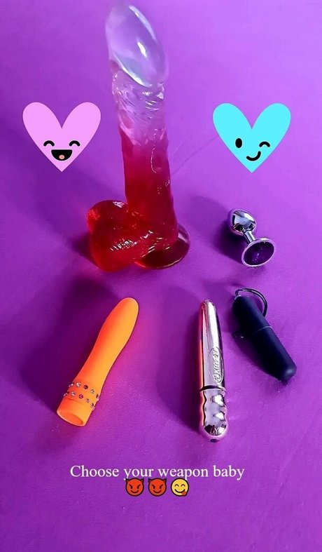 curlyjewelfree ポルノスター ギャラリー