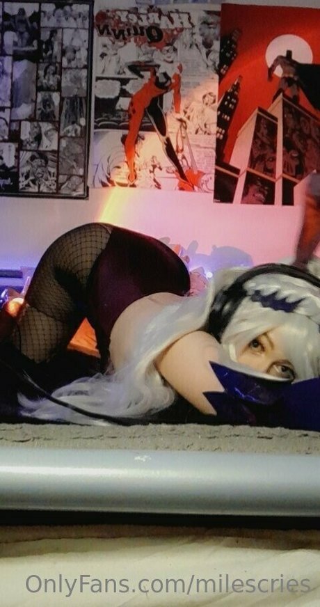 milescries 無料のポルノスター 写真