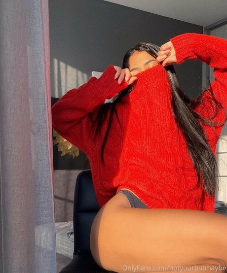 アラブ人妻オンリーファンズ アート裸 ギャラリー