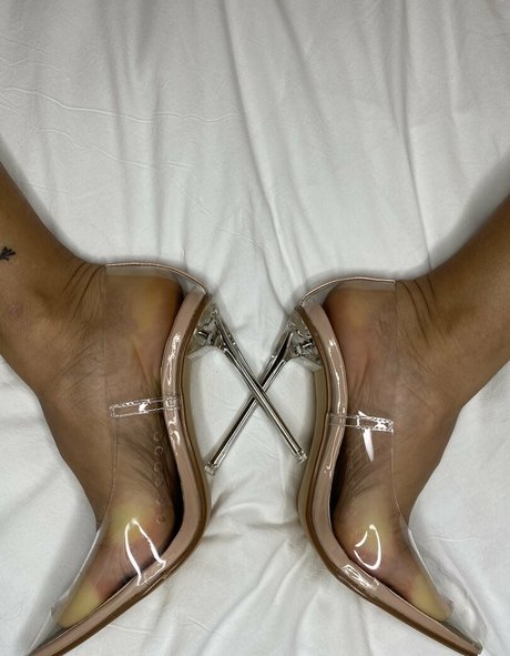 コスプレオナニーオンリーファンズ トップ 写真