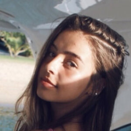 巨乳オナニーオンリーファンズ セクシーxxx 画像