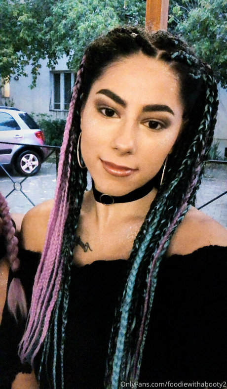 フェイシャルオンリーファンズ エロ アーカイブ