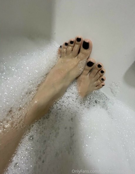 巨大ディルドオンリーファンズ 無料ポルノ 写真