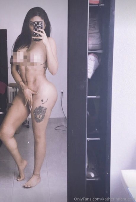 Bellakath セクシー女優 写真