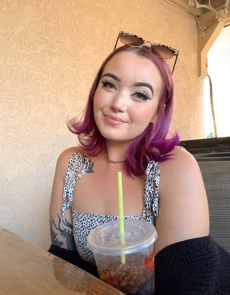 アマチュアブロンドオンリーファンズ 無料裸 画像