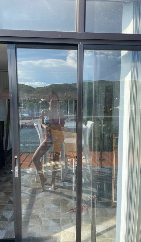 babyanza23 アートモデル 写真