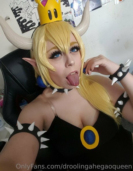 DroolingAhegaoQueen ホット女優 写真