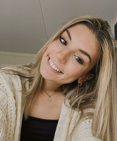 Daniella Vioti xxxスター 写真