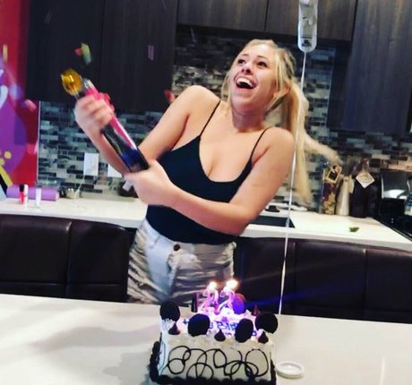 Madison Carter セクシーなスター 写真