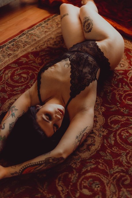 足の裏3P オンリーファンズ ホット裸 ギャラリー