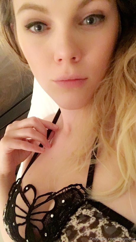 濃厚なヌードオンリーファンズ ベスト 写真