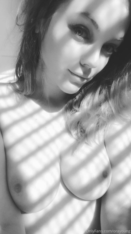 ブルネットのPOV オンリーファンズ xxx アーカイブ