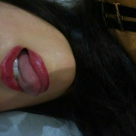 two naked sisters ヌードスター 写真