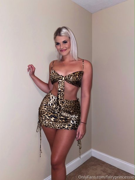 Fairyprincessxo アートポルノスター 画像