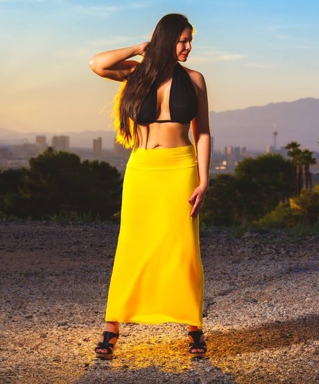 ワークアウト オンリーファンズ ホット 写真