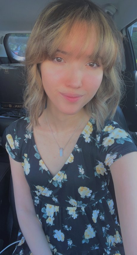 Strawberry Girl Kairi_ 最高のモデル 写真