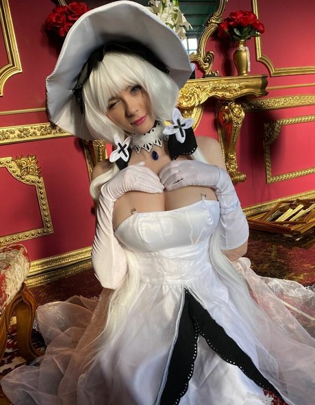 巨乳タトゥーオンリーファンズ パーフェクト 写真