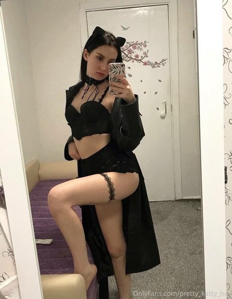 Pratty Katty ヌードのポルノスター 写真
