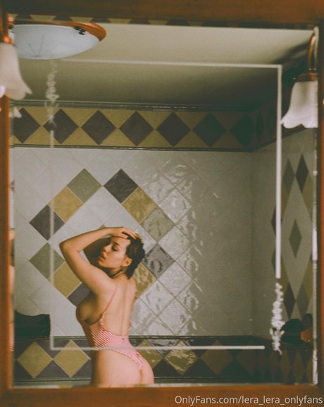 Lera Lera ポルノスター 美しい 写真