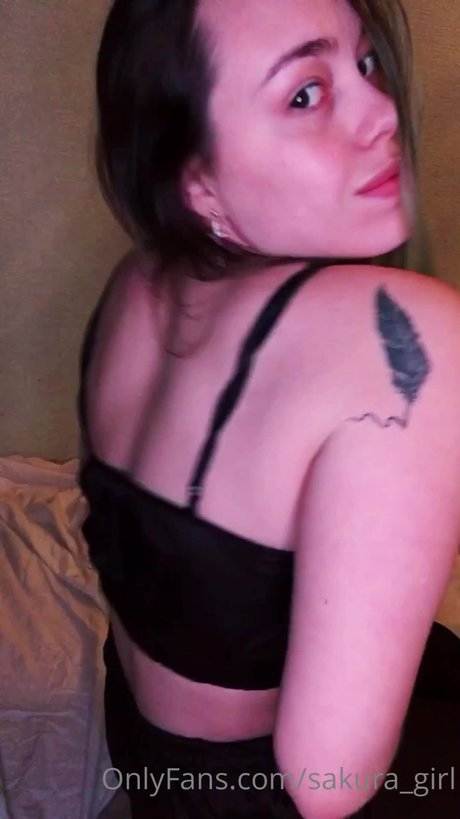 Lera Lera アート女優 写真