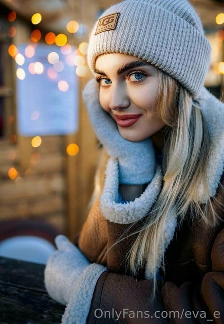 eva e 高品質のポルノスター 画像